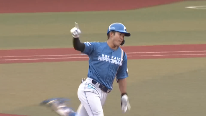 4回表・F今川優馬 打球は伸びていってスタンドへ!! 今季第6号の2ランホームランを放つ!!