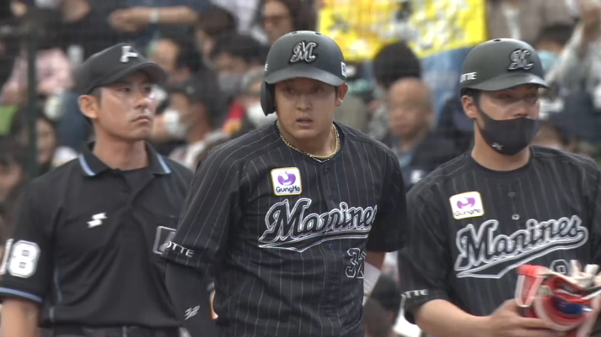 1回表・M佐藤都志也 采配ズバリ!! 4番起用に応える先制2点タイムリーヒット!!