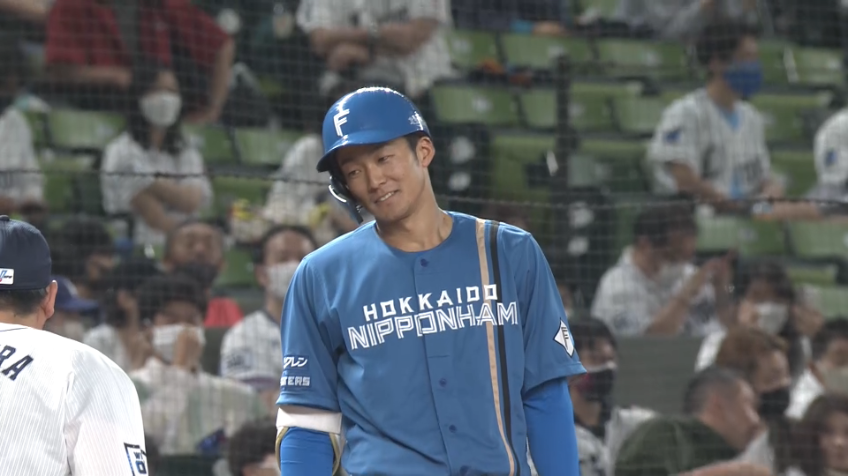 5回表・F石井一成 ライト方向へ3塁打を放つ!!