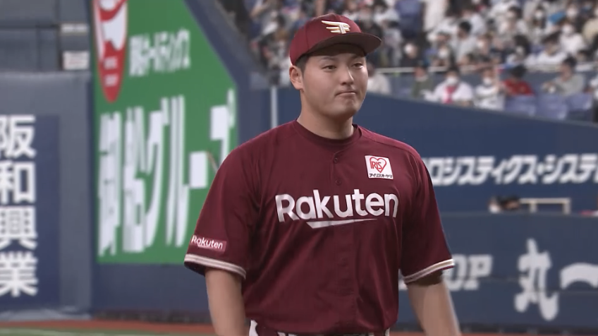 8回裏・E安樂智大 2者連続三振を奪う!!