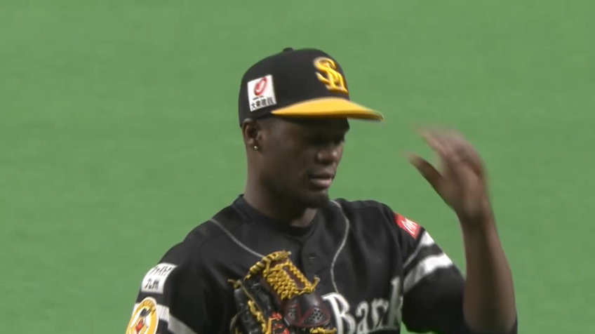 8回裏・Hモイネロ 久しぶりの登板を3人で抑える好投をみせる!!