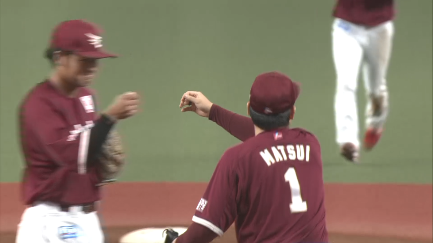 9回裏・E松井裕樹 最後のバッターをショートゴロに抑え、連敗脱出!!