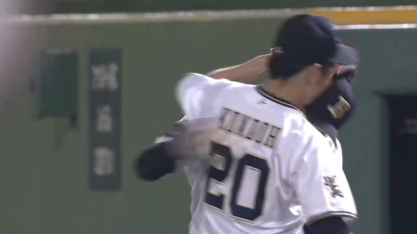 6回表・B近藤大亮 気迫あふれる投球でピンチ脱出!!