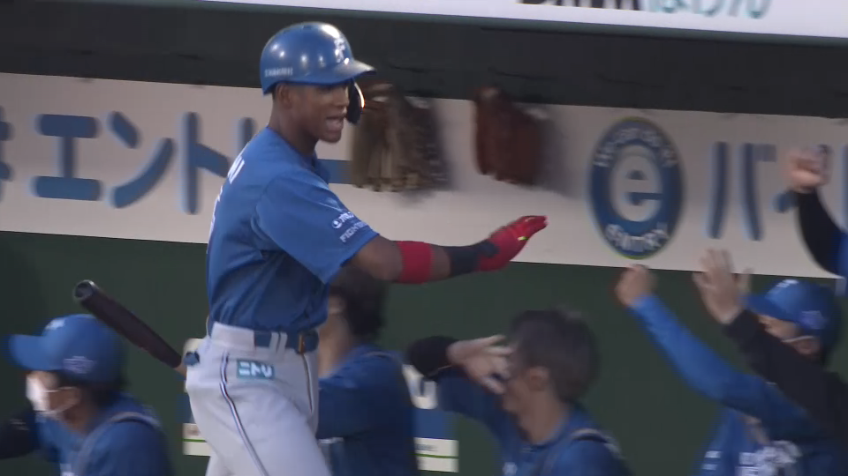 4回表・F万波中正 第6号ホームランで2点を先制!!