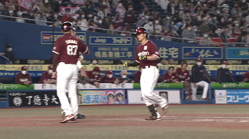 5回表・E西川遥輝 ライトスタンドへのホームランで1点差に追い詰める!!