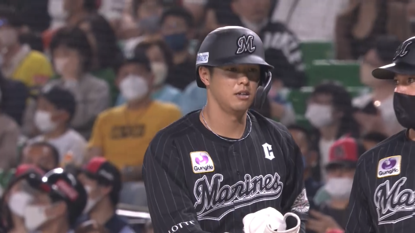 6回表・M中村奨吾 取られたら取り返す同点のタイムリーヒット!!