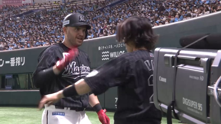 7回表・Mレアード 豪快な一発!! 1点差に詰め寄る今季第6号のソロホームラン!!