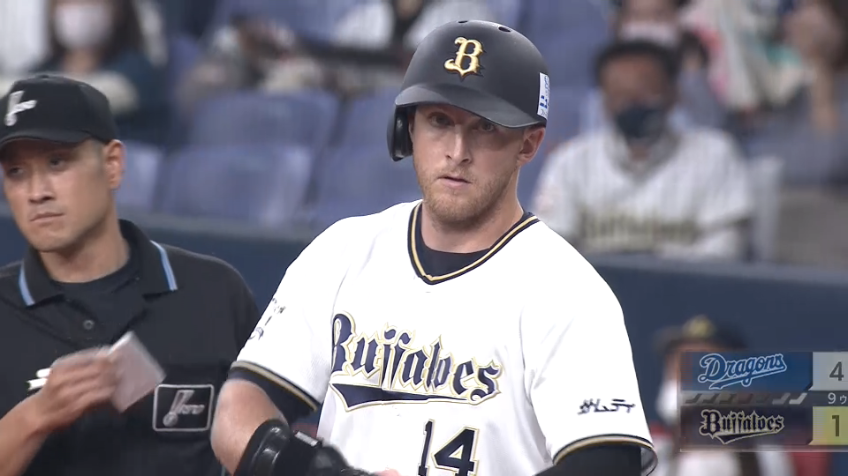 9回裏・Bマッカーシー 意地の一打!! センターへのタイムリーで1点を返す!!