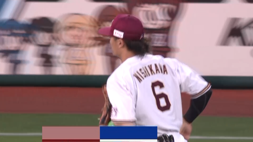 2回表・E西川遥輝 あわやレフトオーバーの打球をナイスキャッチ!!