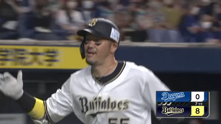 7回裏・B T-岡田 待ち望んでいた1本!! 右中間へ今季第1号ソロホームランを放つ!!