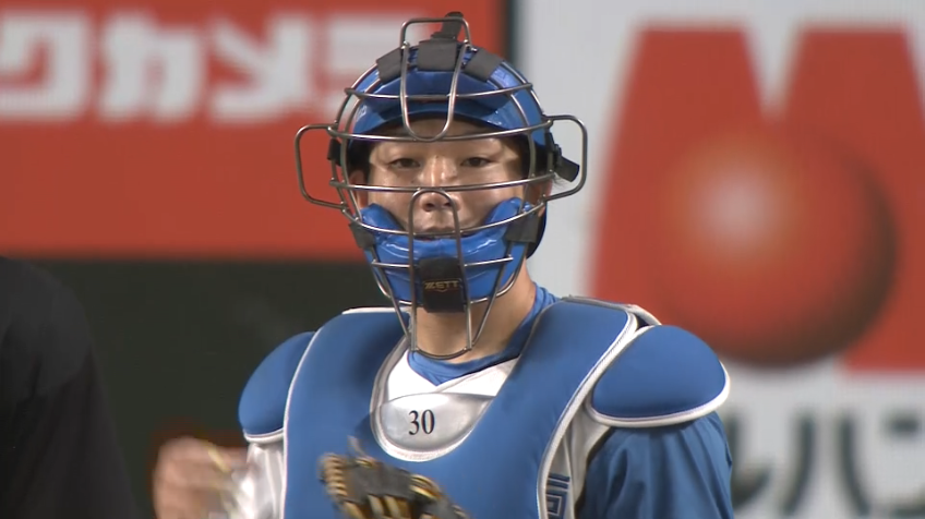 3回表・F宇佐見真吾 好送球で盗塁を阻止!!