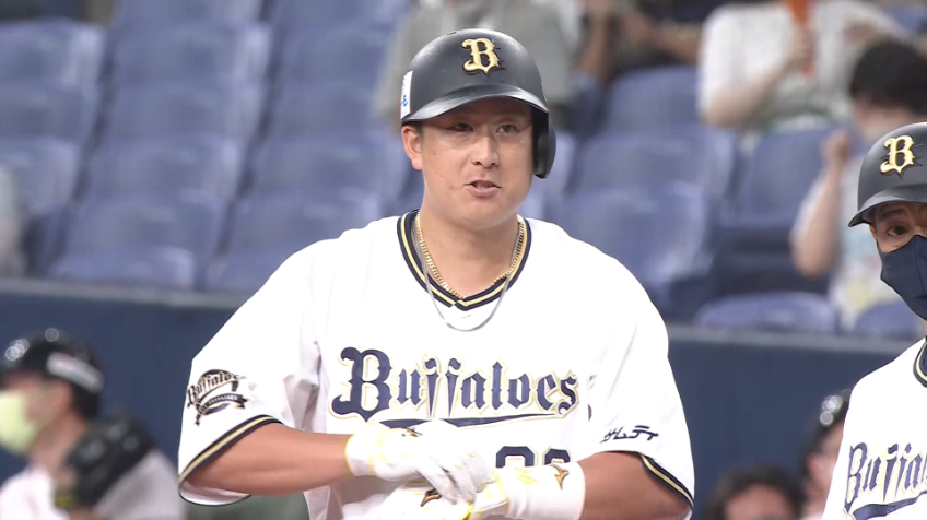 1回裏・B杉本裕太郎 頼れる4番が打った!! タイムリーヒットを放ち先制!!