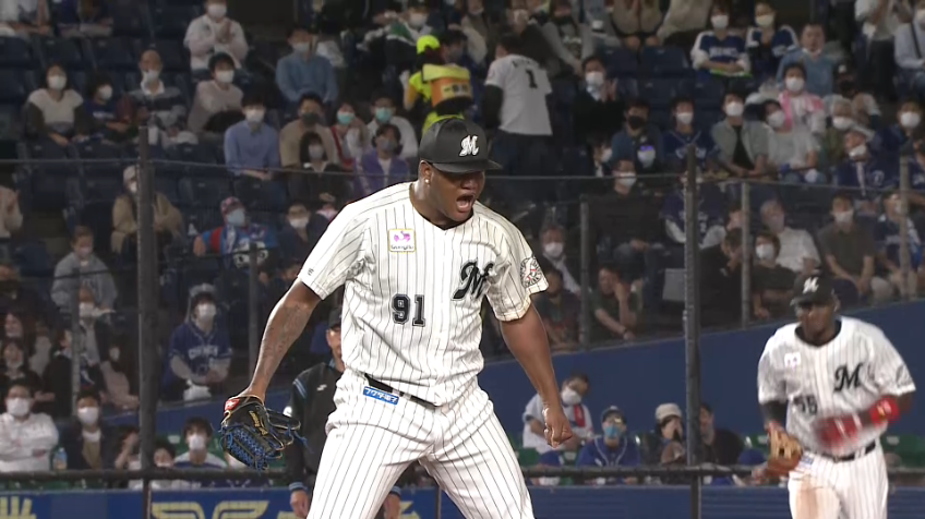 8回表・Mロメロ 最後は吠えた!! ピンチを空振り三振で切り抜ける!!