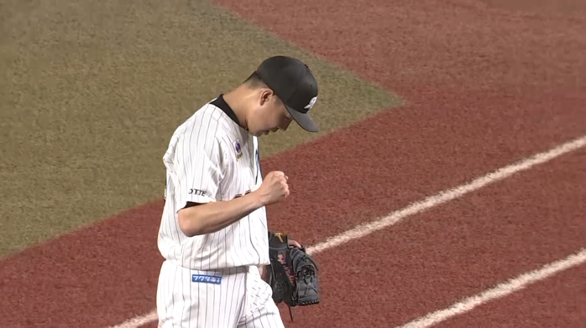 8回表・M西野勇士 最後は内野ゴロに打ち取り、満塁のピンチを無失点で切り抜ける!!