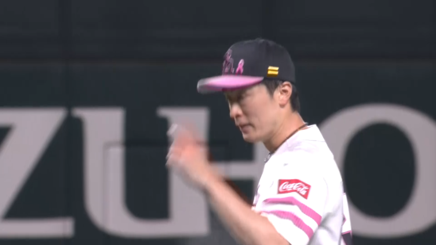 5回表・H和田毅 変化球で空振り三振!! 5回7奪三振無失点の好投!!