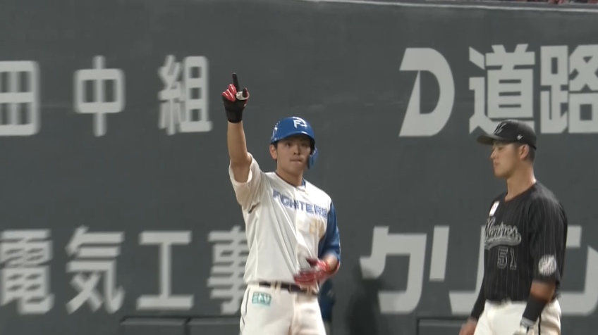 1回裏・F野村佑希 直球を弾き返し、レフトへ先制タイムリーヒットを放つ!!