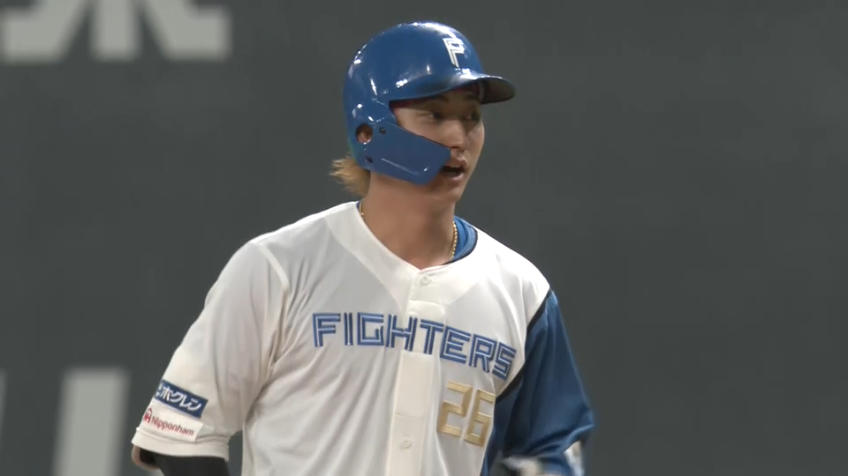 4回裏・F淺間大基 本日マルチ安打!! センター前に落ちるタイムリーヒット!!