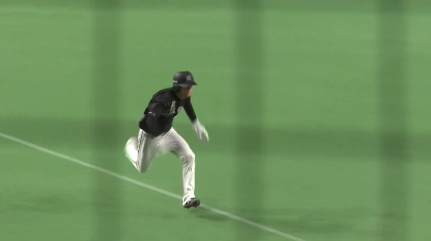 9回表・M和田康士朗 流石の俊足!! 最終回の場面で見事ホームスチールを決め、同点に追いつく!!