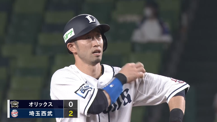 4回裏・L外崎修汰 先制のタイムリーヒットを放つ!!