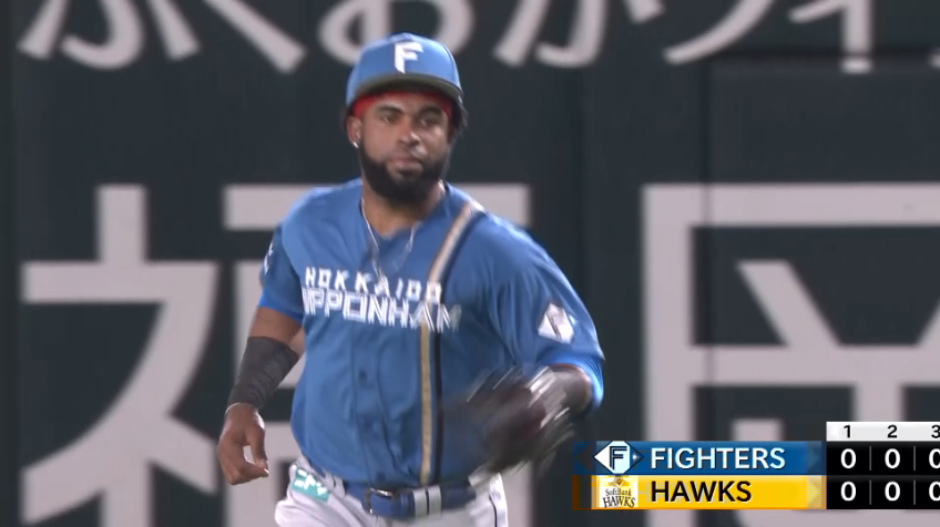 5回裏・Fアルカンタラ 一二塁間を抜けさせない好守備!!