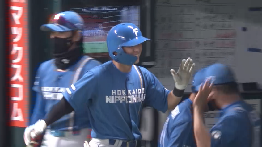 8回表・F上川畑大悟 嬉しいプロ初ホームランは貴重な同点弾!!