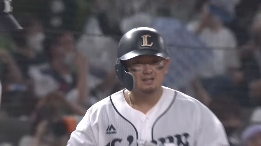 6回裏・L森友哉 3安打目は3ベースヒット!!