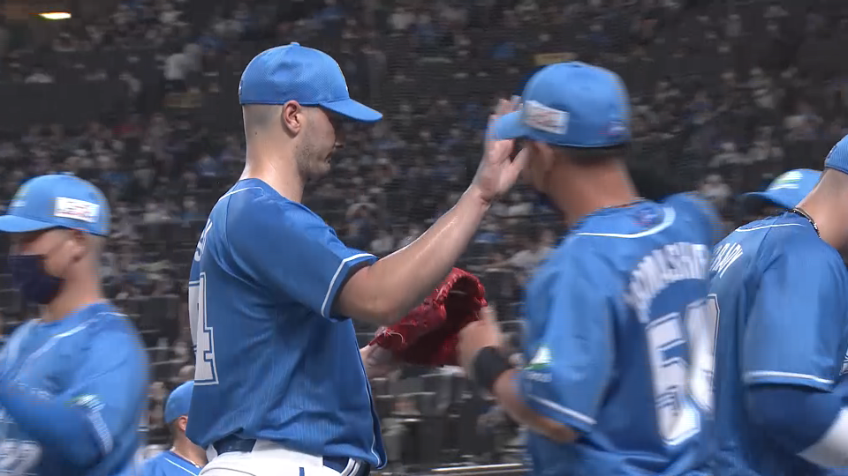 3回表・Lスミス ゴロを打たせて併殺打!! 鉄壁の二遊間が魅せた!!