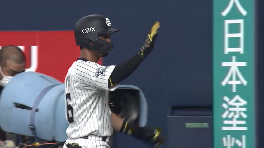 8回裏・B宗佑磨 シーソーゲーム!! センターへの犠牲フライで再び試合は振り出しに!!