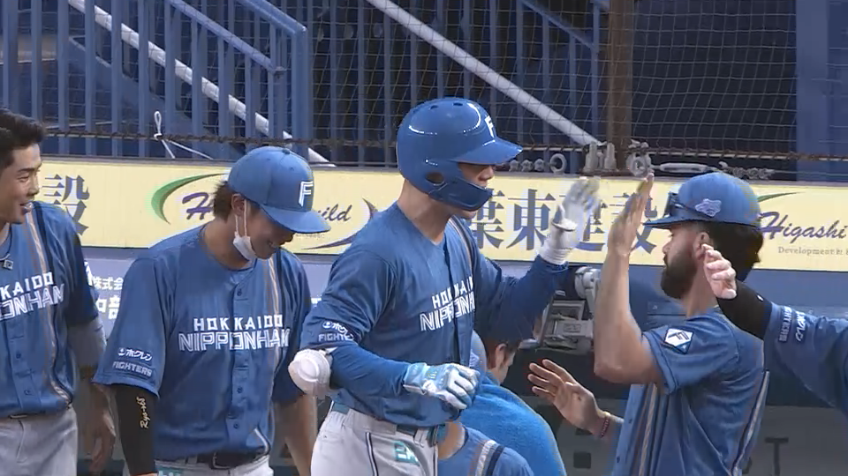 3回表・F清宮幸太郎 ライトスタンドへの強烈な同点アーチ!!