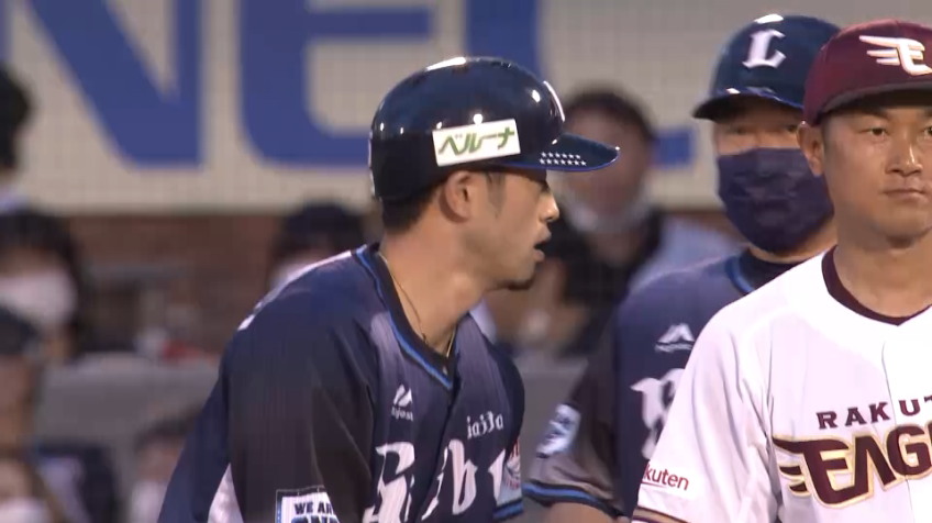 3回表・L外崎修汰 タイムリーヒットを放ち点差は4点に!!