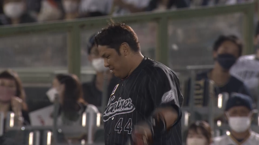 6回裏・M井上晴哉 流石のハンドリングで難しい打球を華麗に捌く!!