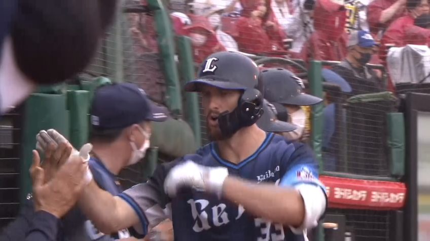 5回表・Lジャンセン・ウィティ 同点弾!! レフトスタンドへの2号2ランホームランを放つ!!