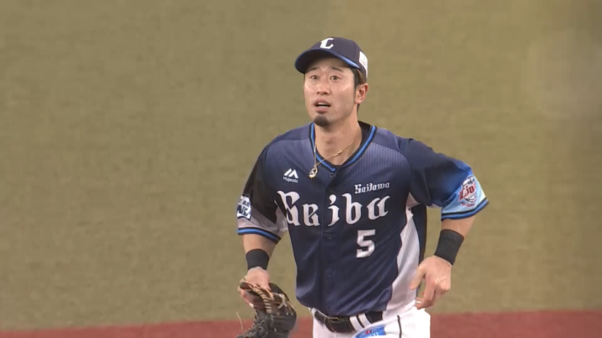 2回裏・L外崎修汰 チームを救うファインプレー!! 飛びついてヒットを許さない!!