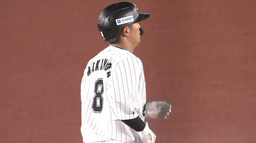 5回裏・M中村奨吾 5試合連続安打!! 逆転のタイムリー2ベースを放つ!!