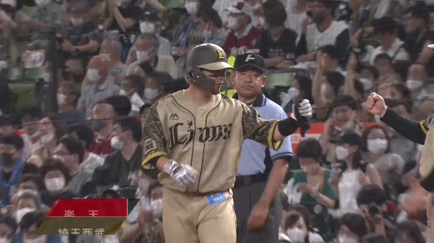 2回裏・L森友哉 2打席連続!! ライトへのタイムリーヒットを放つ!!