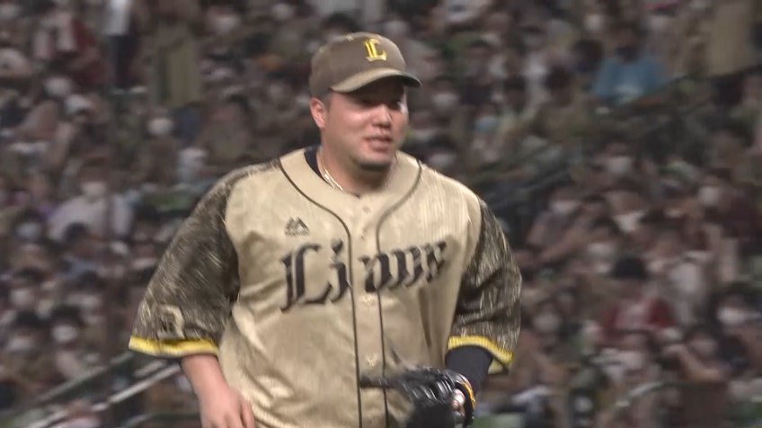 3回表・L山川穂高 ダイビングキャッチ‼ 高橋光成を助ける好プレーを見せる‼