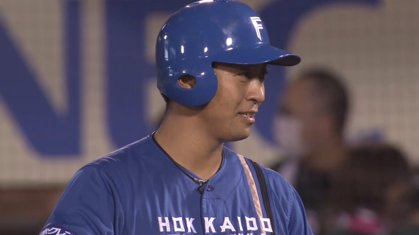 7回表・F古川裕大 引っ張った打球は1,2塁間を抜ける!! 待望のプロ初ヒット!!