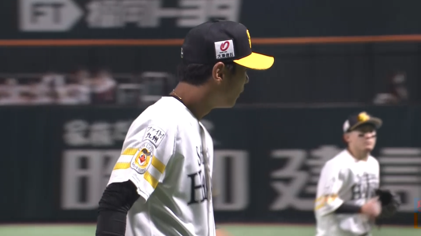 3回表・H泉圭輔 1アウトランナー2,3塁のピンチから登板し見事無失点に抑える!!