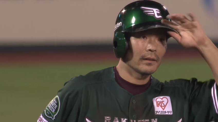 7回裏・E島内宏明 ライト線への同点タイムリー3ベース!!