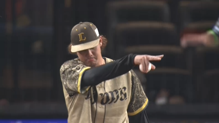 8回表・L高橋光成 4番5番を連続三振で抑えた!! 7回2/3で2失点の好投をみせた!!