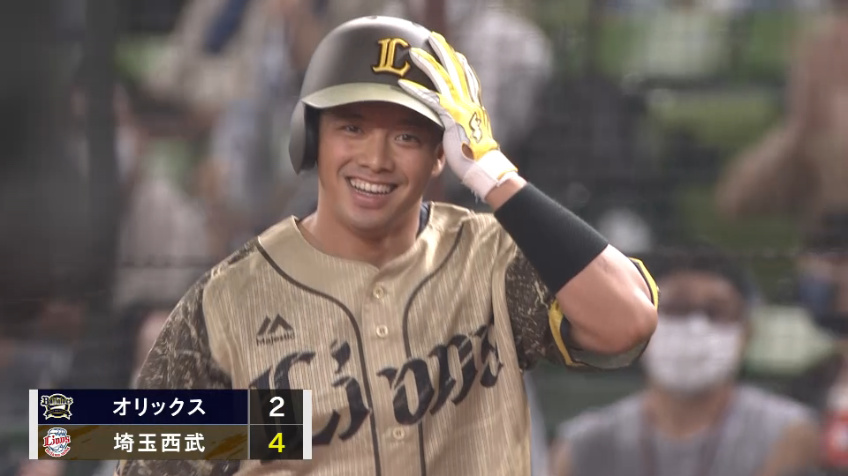 8回裏・L呉念庭 打球はラインの内側に残った!! 貴重な追加点となるタイムリー内野安打を放つ!!