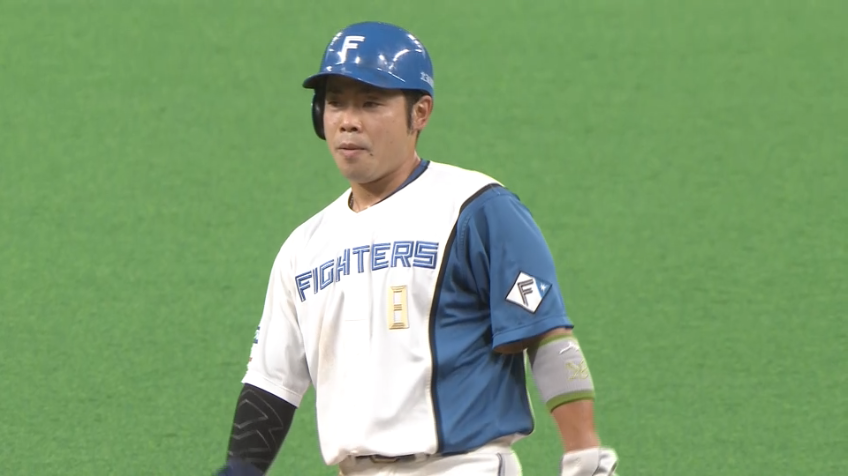 1回裏・F近藤健介 一瞬の隙を突いて今季5個目の盗塁を決める!!