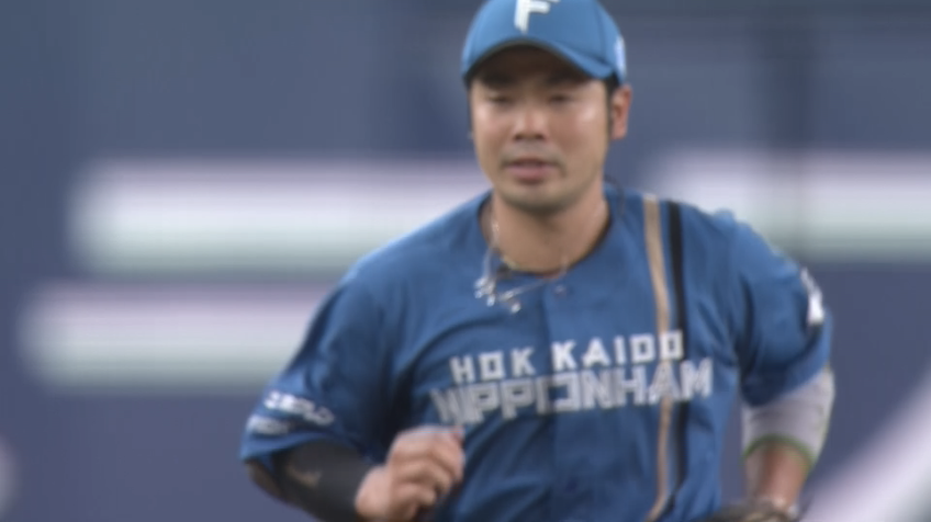 7回裏・F近藤健介 追加点を許さない!! 気迫のダイビングキャッチで流れを変える!!