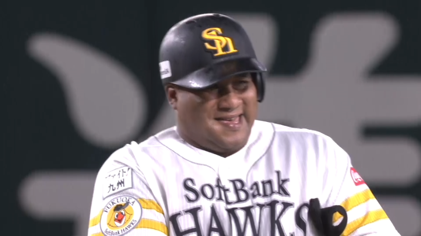 1回裏・Hデスパイネ 変化球を上手く捉えた先制タイムリー2ベース!!