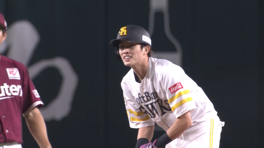 3回裏・H周東佑京 速すぎる!! 初球から走って盗塁成功!!