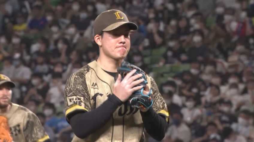 7回表・L與座海人 抜群の制球力で7回無失点!! 19イニング連続無失点と安定感を見せる!!