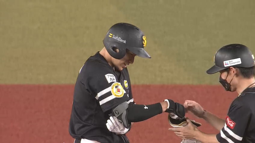 5回表・H柳田悠岐 追加点を挙げるタイムリーヒット!!