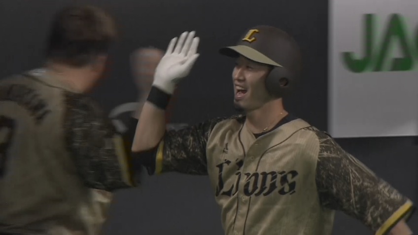 3回表・L外崎修汰 アップルパンチ炸裂!! レフトスタンドに飛び込む先制の第7号ソロホームランを放つ!!