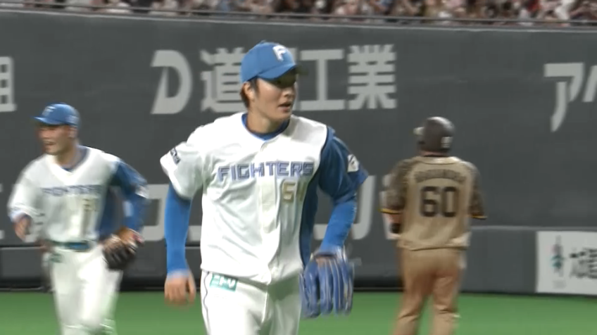 8回表・F玉井大翔 完璧な火消し!! 1アウト満塁から登板し無失点に抑える見事な投球を見せた!!