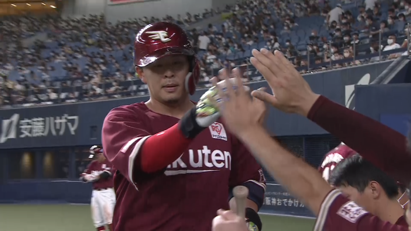 7回表・E浅村栄斗 完璧に捉えた打球はレフトスタンドへ!! 反撃の19号ソロホームラン!!